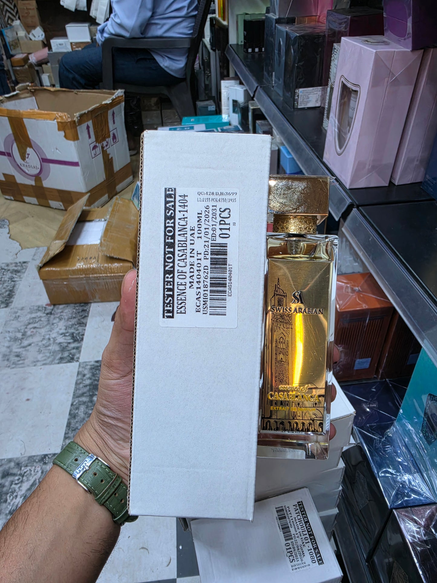 Tester Swiss Arabian Essence Of CasaBlanca 100ml Extrait De Parfum